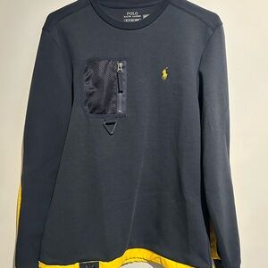 Hybrid Sweatshirt